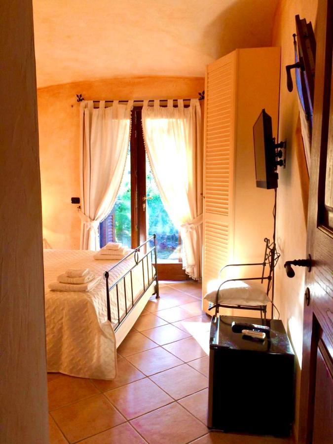 Villa Franci Santa Teresa Gallura Eksteriør bilde