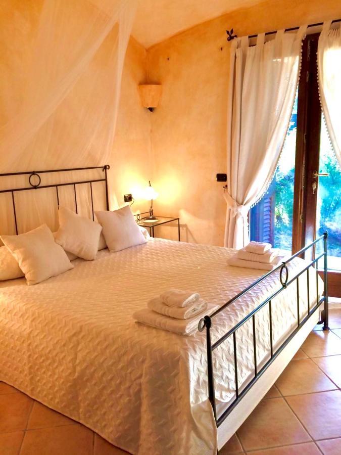 Villa Franci Santa Teresa Gallura Eksteriør bilde