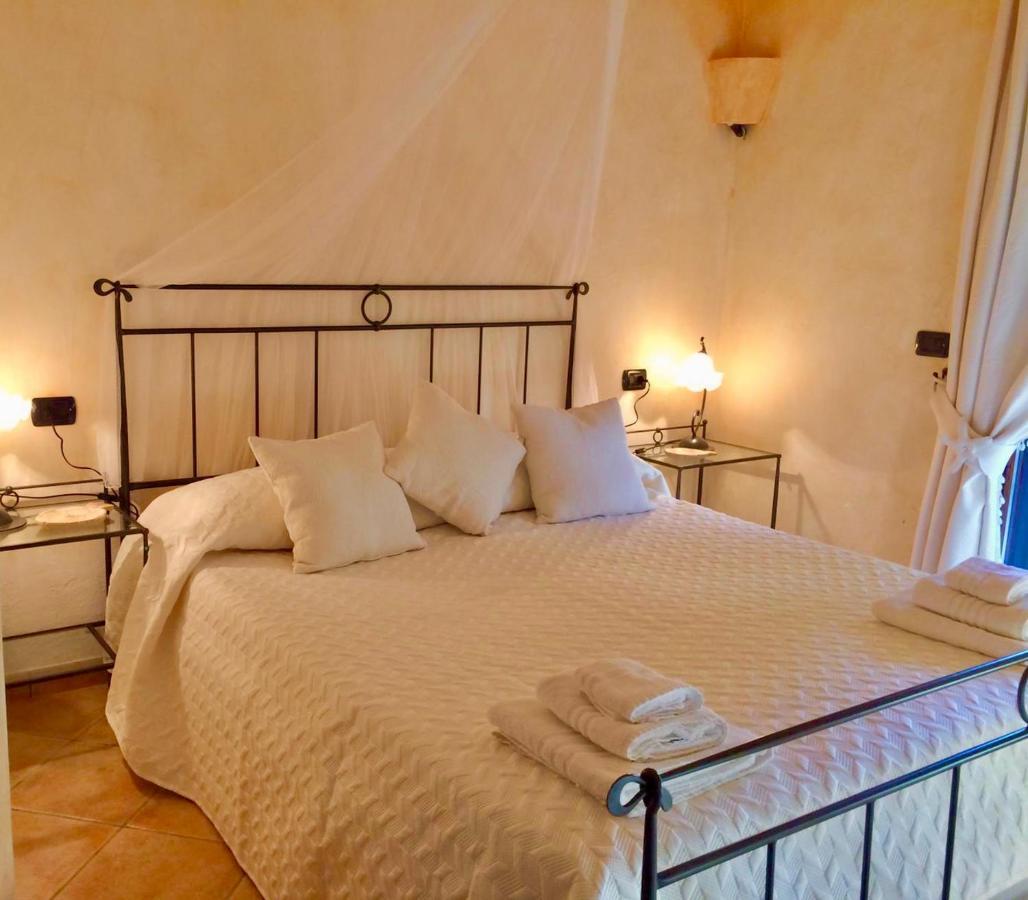 Villa Franci Santa Teresa Gallura Eksteriør bilde